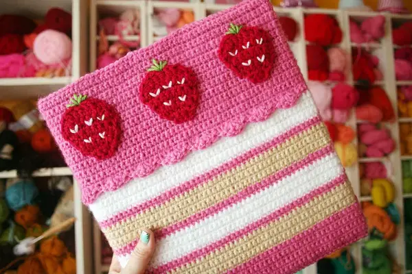 10 Free Strawberry Crochet Patterns for Sweet Summer Makes and Gifts 6 10 Free Strawberry Crochet Patterns, Strawberry Binder Cozy