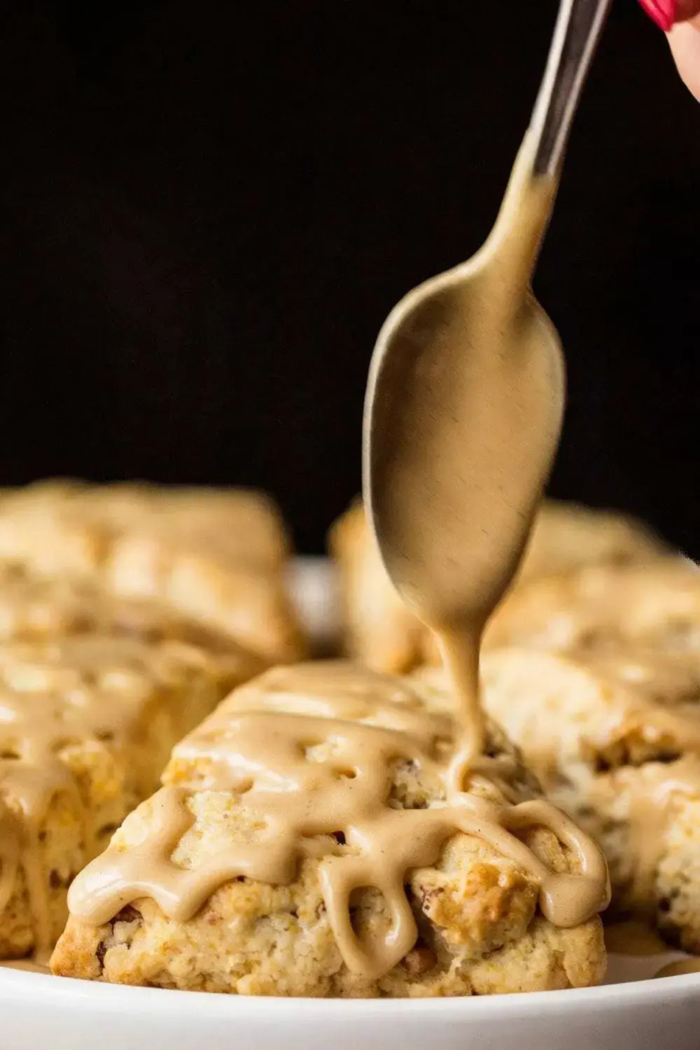 11 Scone Recipes, Ridiculously Easy Lemon Poppy Seed Scones