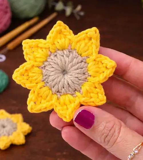 6 Five-Minute Fall Free Crochet Patterns for Cozy Autumn Decor 5 6 Five-Minute Fall Free Crochet Patterns, 5. Mini Sunflower