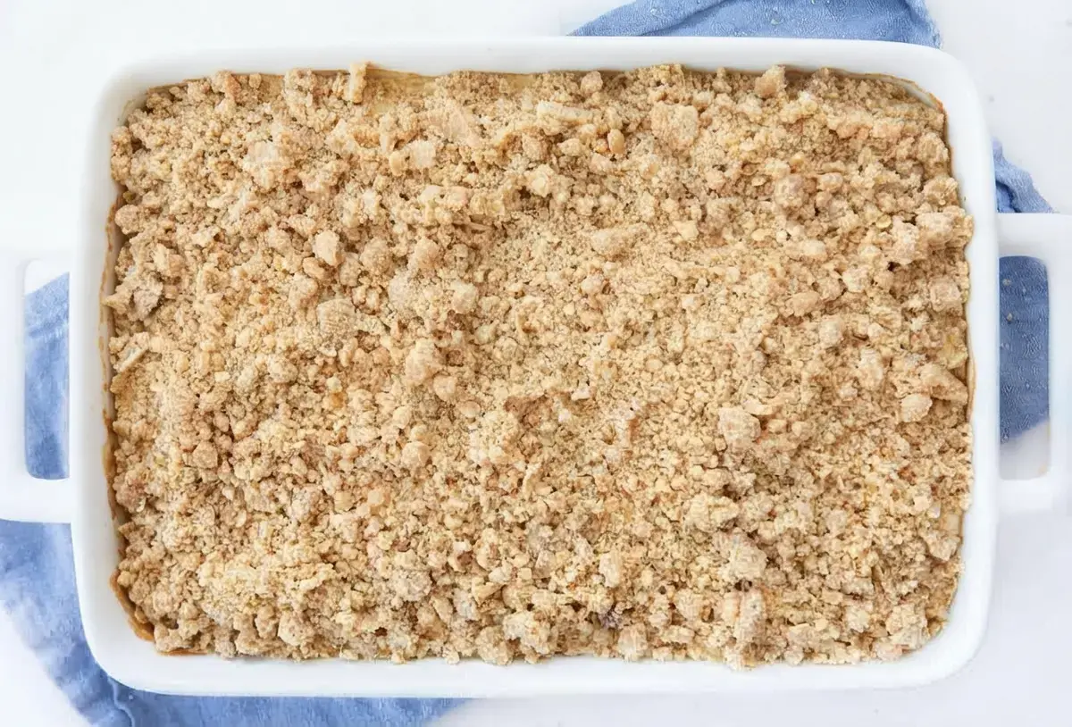 Apple Cream Cheese Bars with Oatmeal Crumble 8 Apple Cream Cheese Bars