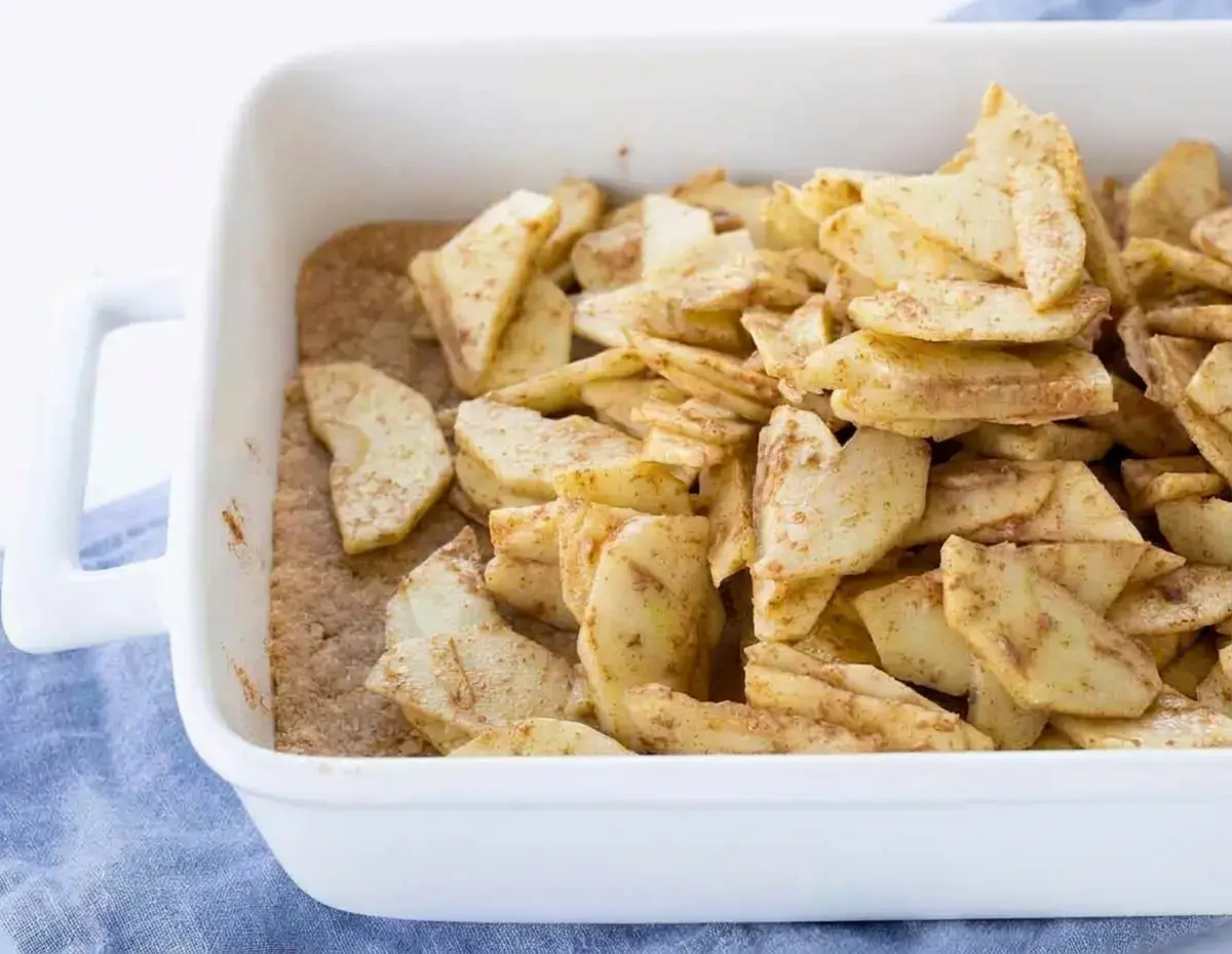 Apple Cream Cheese Bars with Oatmeal Crumble 9 Apple Cream Cheese Bars, What Kind of Apple is Best for These Bars