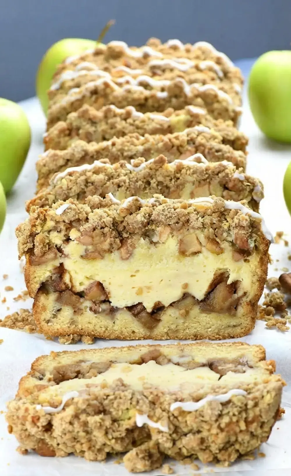 Apple Crisp Cheesecake Bread: A Tasty Fall Loaf with Cinnamon Apples and Cream Cheese 11 Apple Crisp Cheesecake Bread