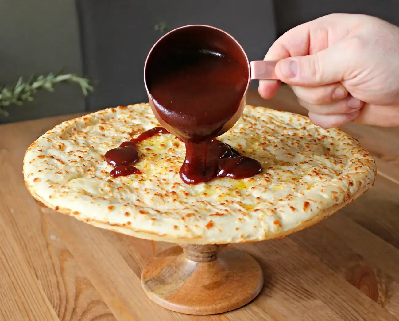 Easy BBQ Chicken Pizza for Family Dinner and Game Day 18 Bbq Chicken Pizza, What are YOUR favorite under 30 minute meals to make