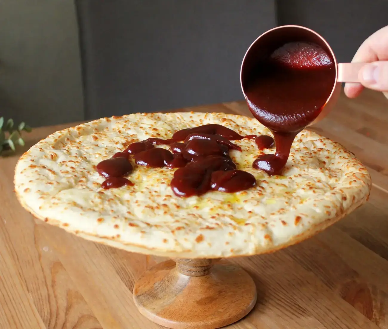 Easy BBQ Chicken Pizza for Family Dinner and Game Day 19 Bbq Chicken Pizza, What are YOUR favorite under 30 minute meals to make