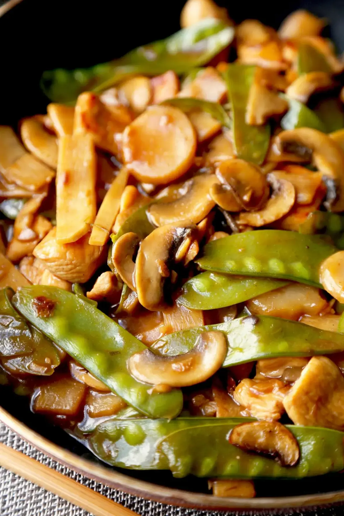 Classic Moo Goo Gai Pan: Tender Velveted Chicken and Crisp Vegetables in a Savory Sauce 11 Classic Moo Goo Gai Pan, What to Serve With It