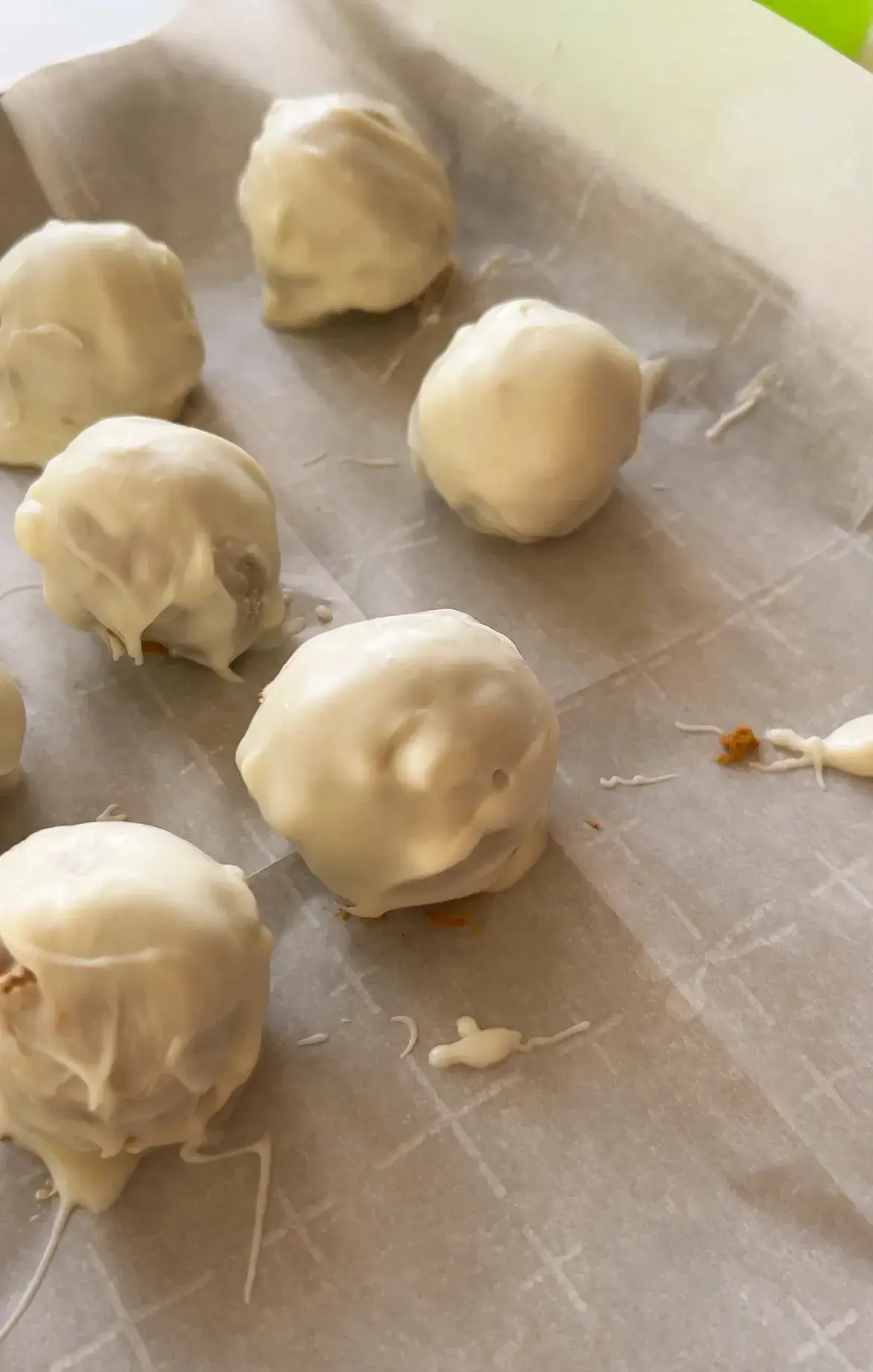 Easy No Bake Pumpkin Balls, Tip (1 of 2)