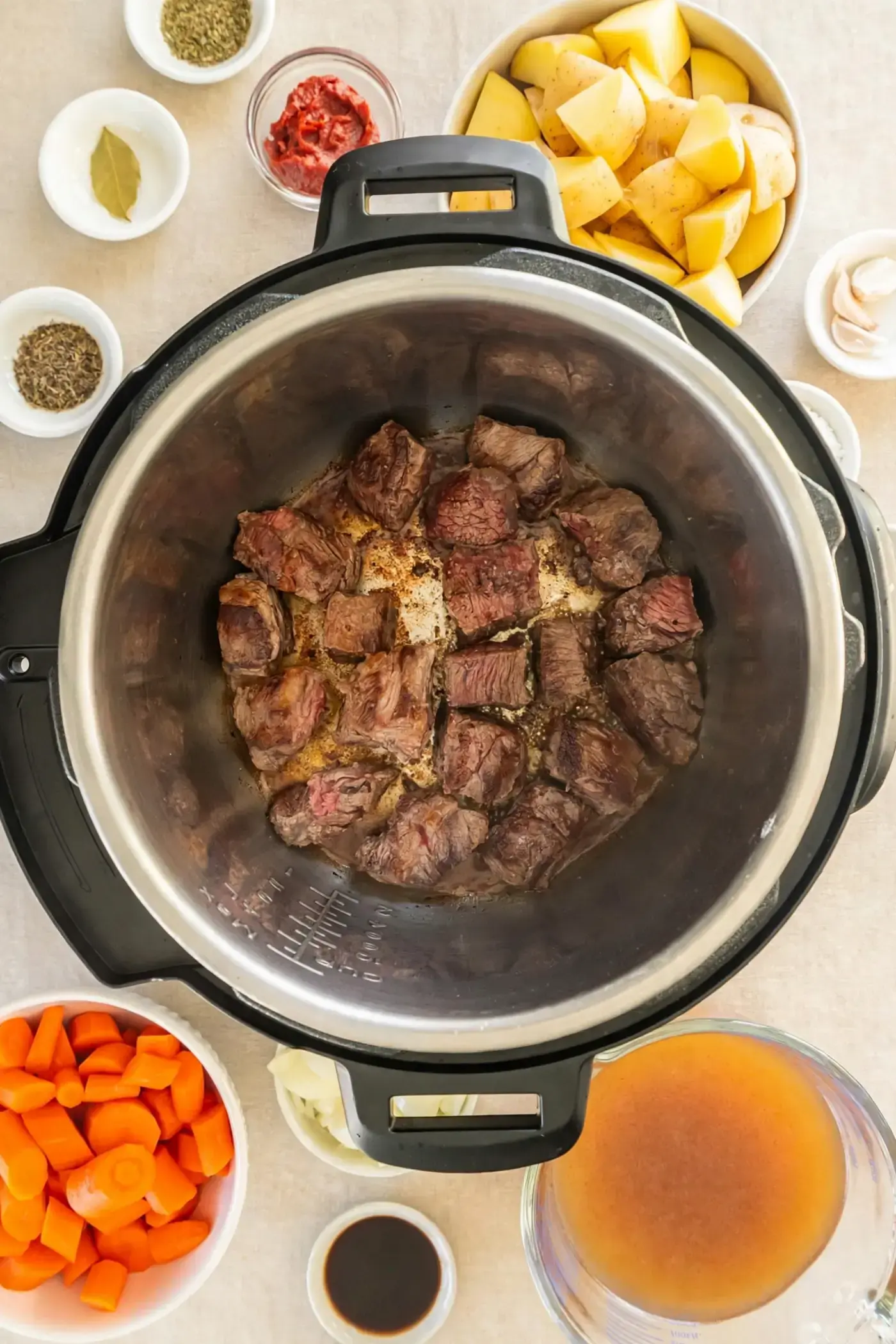 Instant Pot Beef Stew with Tender Chuck Roast and Vegetables 15 Instant Pot Beef Stew, How to Make the Best Instant Pot Beef Stew (1 of 6)