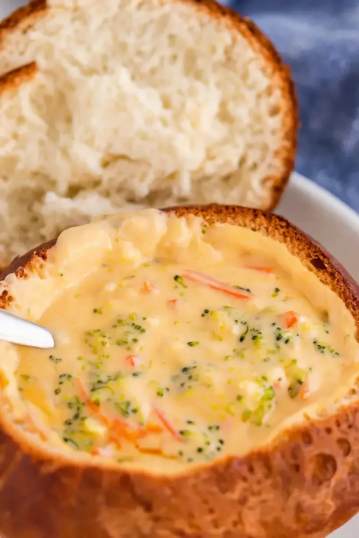 Panera Copycat Broccoli Cheddar Soup: Creamy Restaurant Style Bowl at Home 11 Panera Copycat Broccoli Cheddar Soup, How to store Copycat Panera Broccoli Cheddar Soup