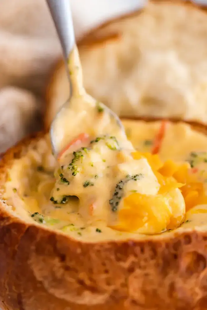 Panera Copycat Broccoli Cheddar Soup: Creamy Restaurant Style Bowl at Home 7 Panera Copycat Broccoli Cheddar Soup
