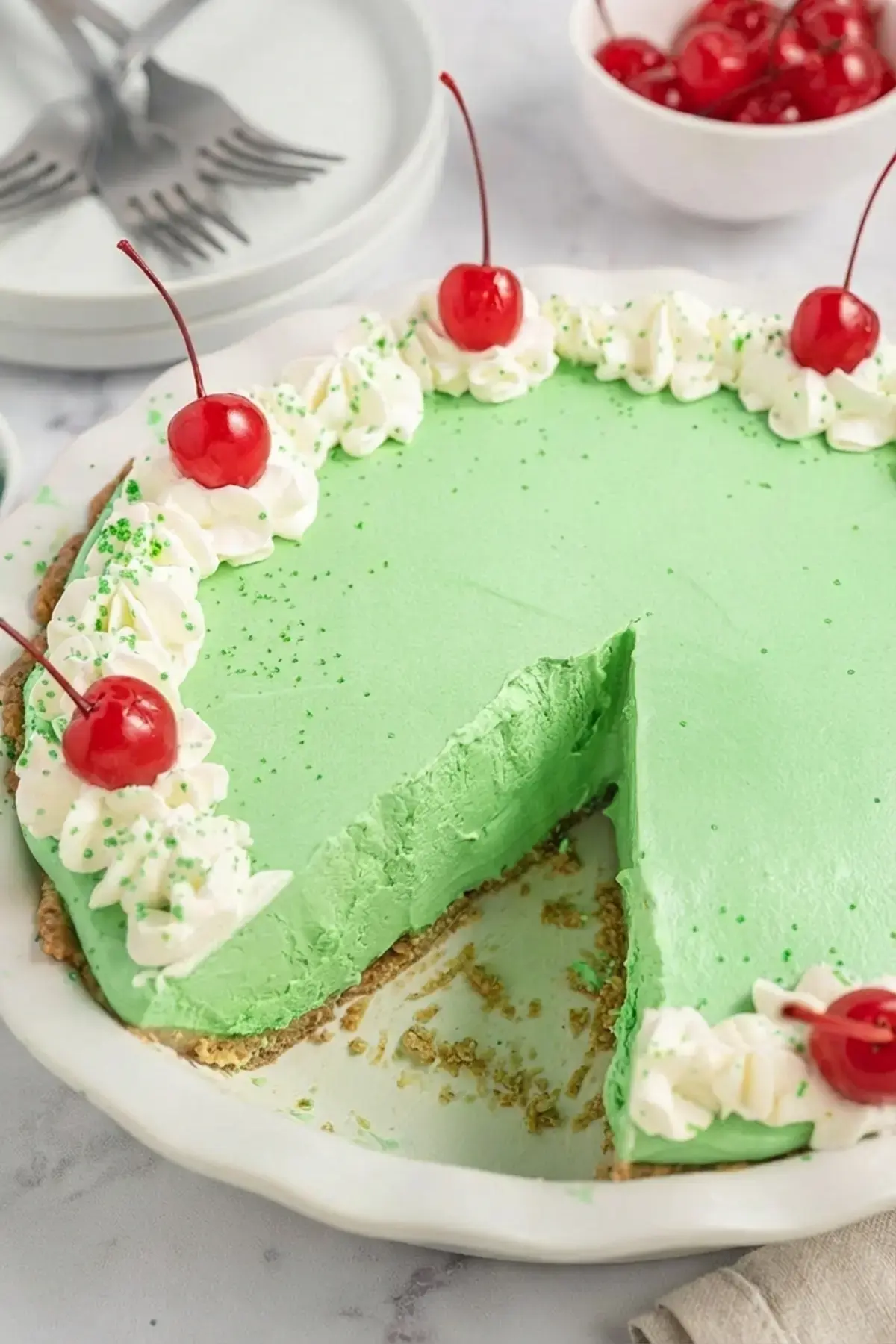 Shamrock Shake Pie: A No-Bake Minty Frozen Dessert for St. Patrick's Day 13 Shamrock Shake Pie, How to Store Shamrock Shake Pie