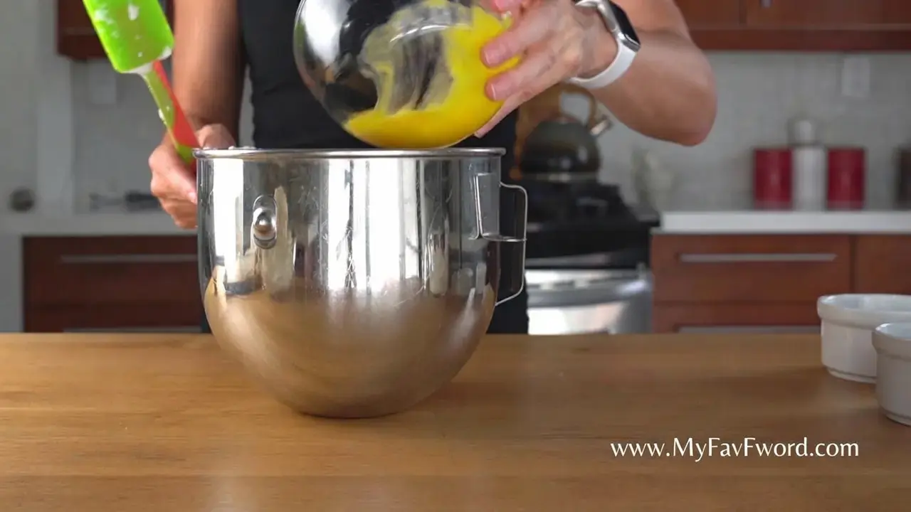 Sugar Free Yogurt Cake Recipe For a Healthy, High Protein Dessert 34 Sugar Free Yogurt Cake, How to make sugar free yogurt cake